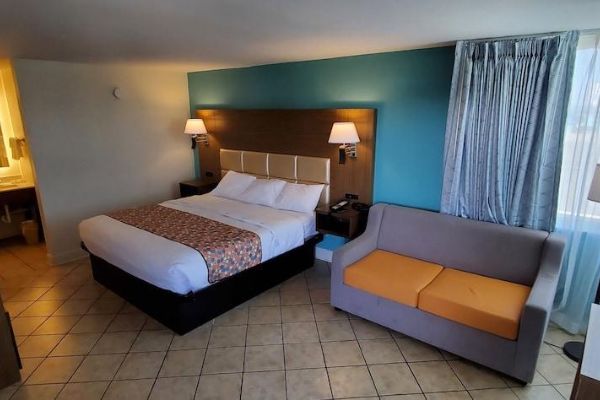 Beachside Resort Hotel (Gulf Shores)